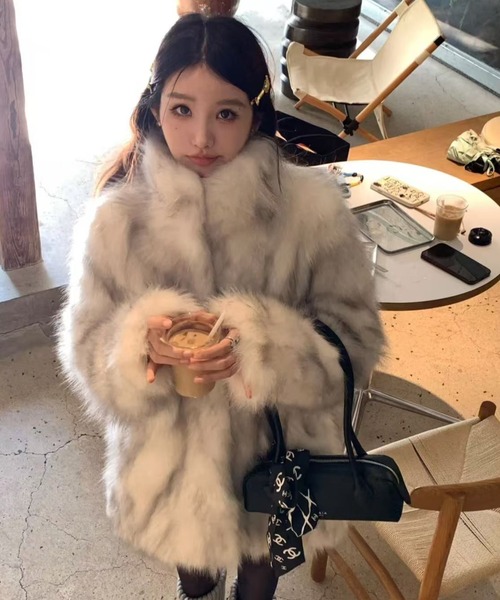 Lis ardent コート アウター グラデーションウサギファーコート