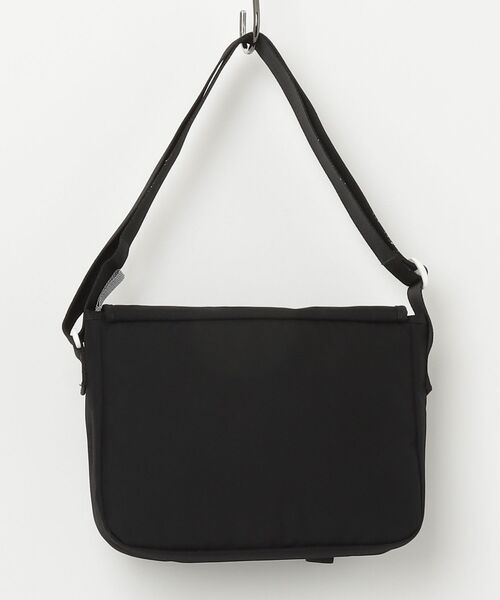 「EASTPAK」 メッセンジャーバッグ FREE ブラック メンズ_画像2