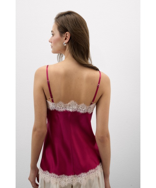 インティミッシミ　レーストリム付き　ワインレッドキャミソール Intimissimi（インティミッシミ） キャミソール コントラスト シルク