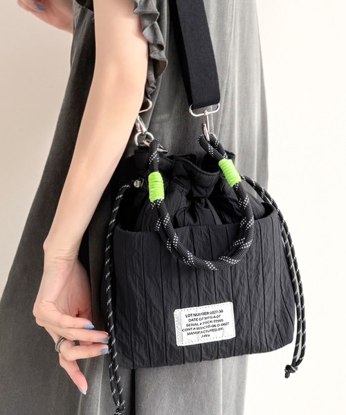 PRADA（プラダ） ミニボストン 2way ショルダーバッグ - ホワイト