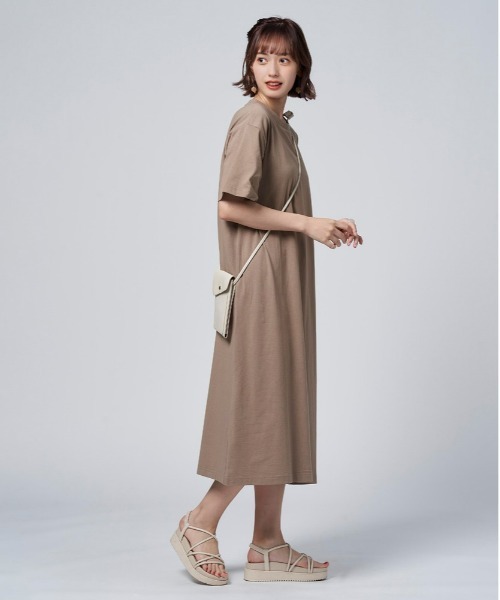 「FILA」 半袖ワンピース L ベージュ レディース_画像2