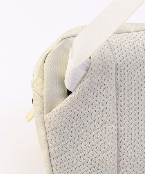 ARC'TERYX（アークテリクス） ショルダーバッグ ARC'TERYX