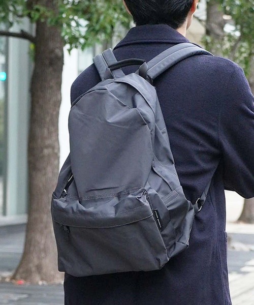 【美品】スタンダードサプライ ララビギン　デイリーデイパック　チャコールグレー STANDARD SUPPLY | スタンダードサプライ LaLa Begin別注 仕切り上手