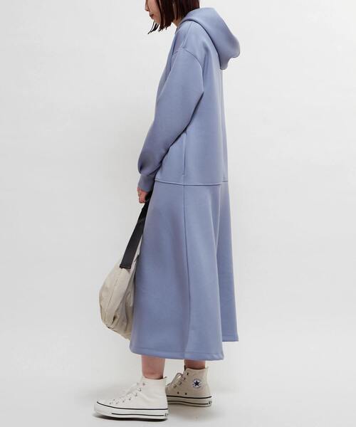 オーダーメードのワンピース CONVERSE TOKYO ワンピース MERMAID FLARE HOODIE DRESS