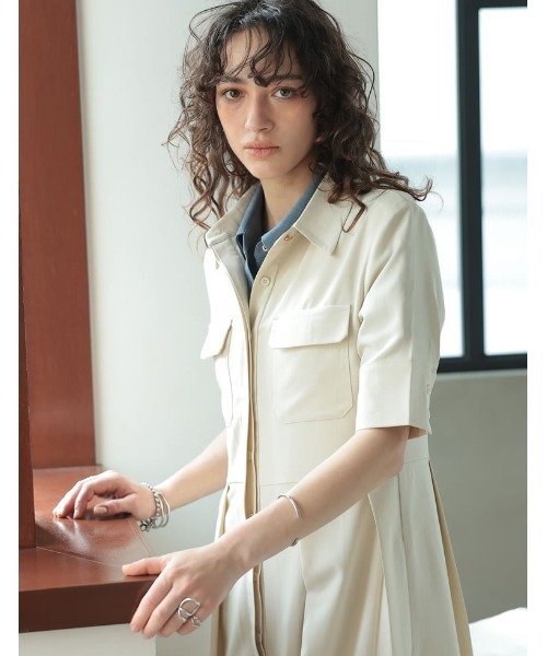 【時を超えた優雅さ】ETRO プリント入り シャツワンピース 秋服 フレア ロングシャツ 伸縮カットソー ワンピース -ARCADE