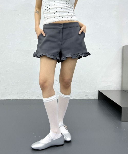 4INT. パンツ ラブリー フリル ショートパンツ レディース