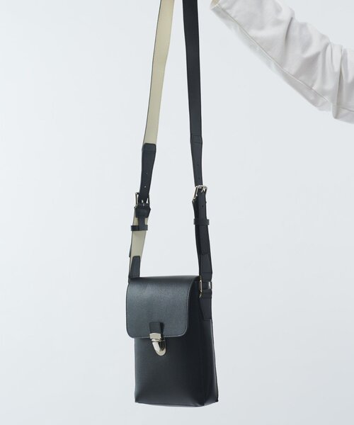 Lui's（ルイス） ショルダーバッグ スプリットレザー フラップ