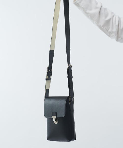 Lui's（ルイス） ショルダーバッグ スプリットレザー フラップ