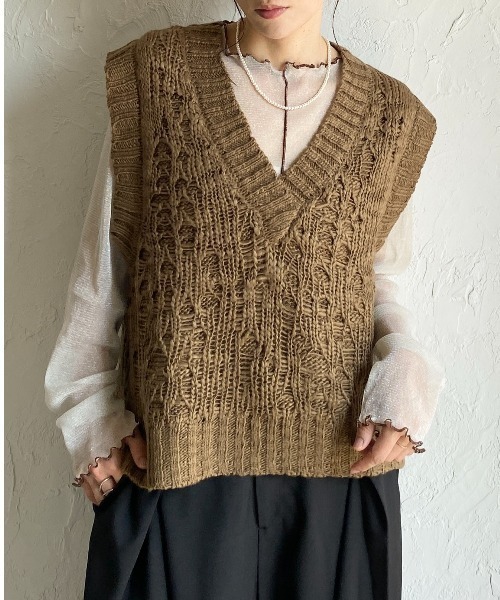 She's Closet ベスト ジレ 深Vネックケーブル編み風ざっくりニット