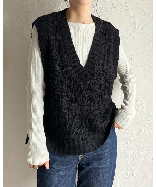 She's Closet ベスト ジレ 深Vネックケーブル編み風ざっくりニット