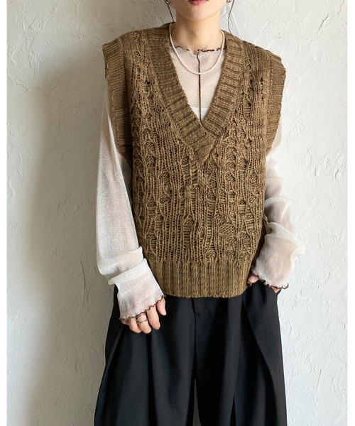 She's Closet ベスト ジレ 深Vネックケーブル編み風ざっくりニット
