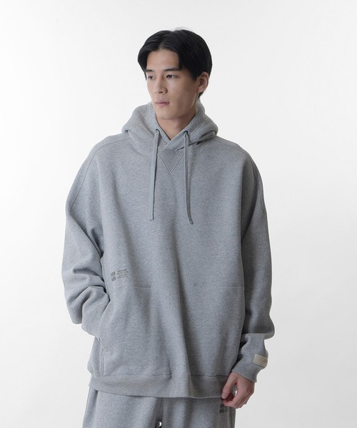 New Balance（ニューバランス） パーカー 1000 スウェットプルオーバー