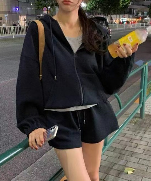 セットアップ ベーシックZIPパーカー＋ショートパンツセットアップ レディース | LACーVERT