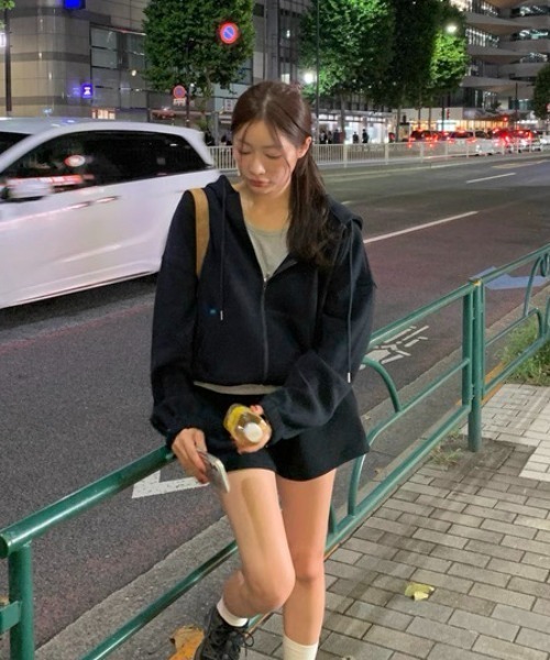 セットアップ ベーシックZIPパーカー＋ショートパンツセットアップ レディース | LACーVERT | 03