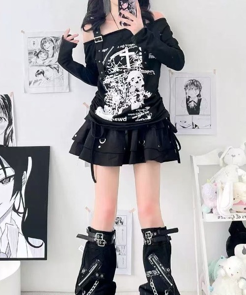 D&G ブラック y2k Tシャツ 半袖 ベルト付き✨ Y2Kレタリング半袖クロップTシャツ｜半袖Tシャツ｜韓国ファッション