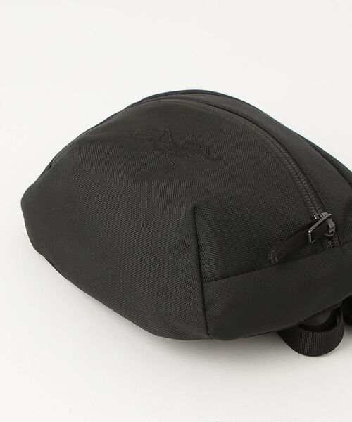 ARC'TERYX（アークテリクス） ショルダーバッグ - ブラック メンズ