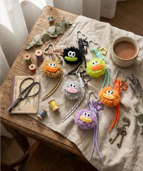 VitaFelice（ヴィータフェリーチェ） チャーム カラフルモンスター