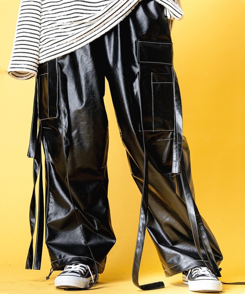 カーゴパンツ a.p.o.v. レザーテクノパンツ メンズ レディース