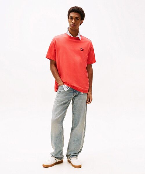 TOMMY JEANS（トミー・ジーンズ） tシャツ リラックスラベルTシャツ