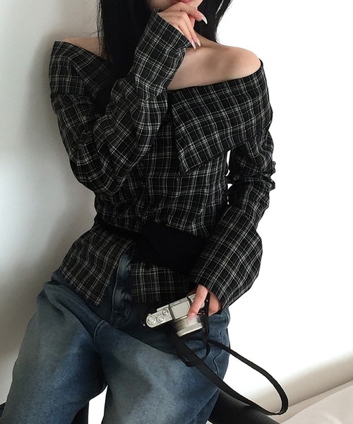 Girly Doll（ガーリードール） ブラウス シャツ オフショルデザイン