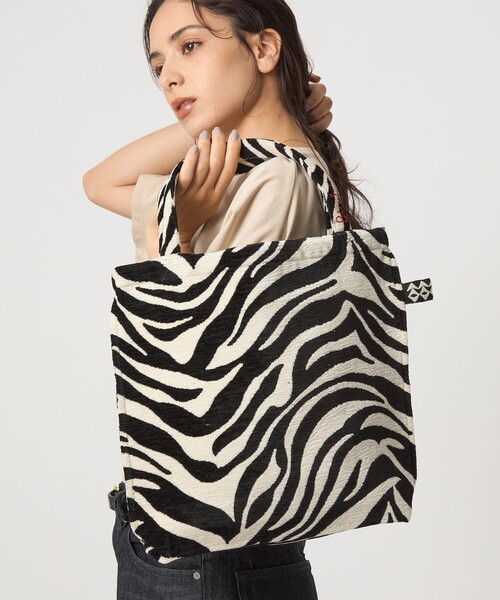 BINDU 馬柄 ショルダーバッグ BINDU 馬柄 ショルダーバッグ 2025年最新】BINDU ショルダーバッグの