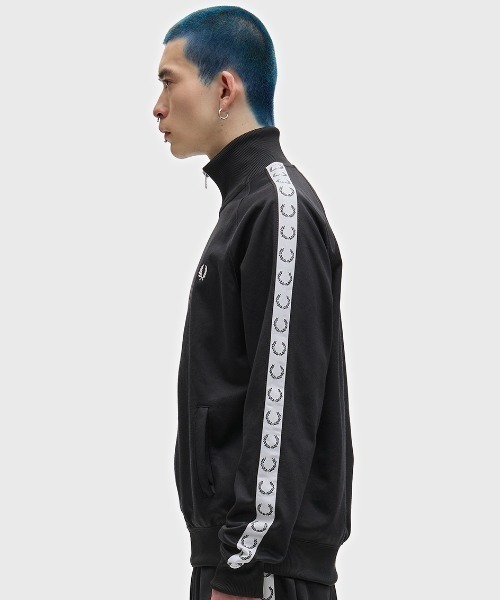 FRED PERRY（フレッドペリー） ジャージ Taped Track Jacket／フレッド