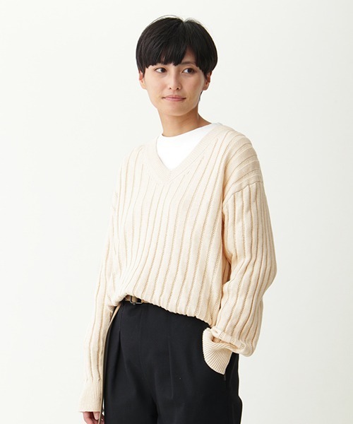 「MHL.」 Vネックニット 2 ベージュ レディース