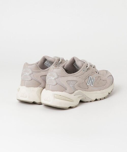 「New Balance」 ローカットスニーカー 24.5cm ベージュ レディース