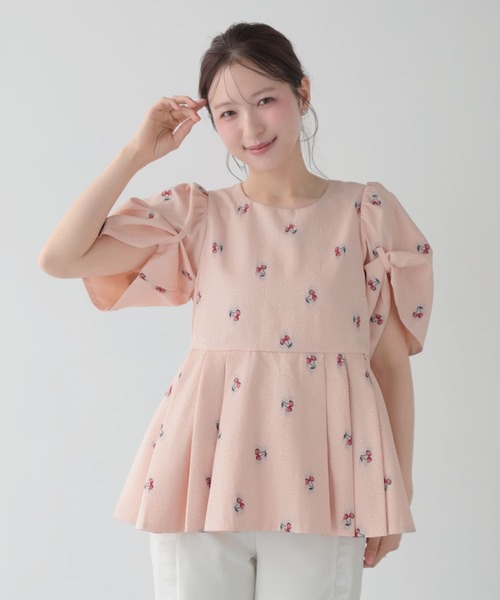 美品　フィットモア　トップス4点セット Fit more（フィットモア） チェリー柄タックペプラムトップス