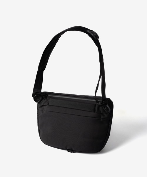 ALPAKA ショルダーバッグ ALPAKA / アルパカ Bravo Sling Max V2