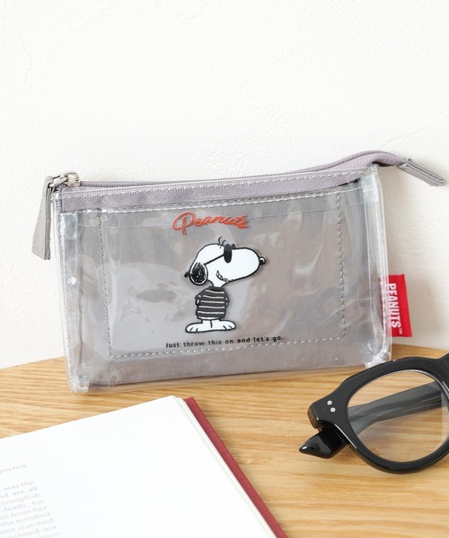 SNOOPY（スヌーピー） ポーチ 3ポケットポーチ クリアポーチ T-shirt