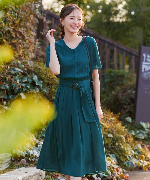 Tiaclasse ワンピース 花びらスリーブベルト付きワンピース