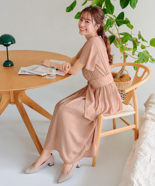 Tiaclasse ワンピース 花びらスリーブベルト付きワンピース
