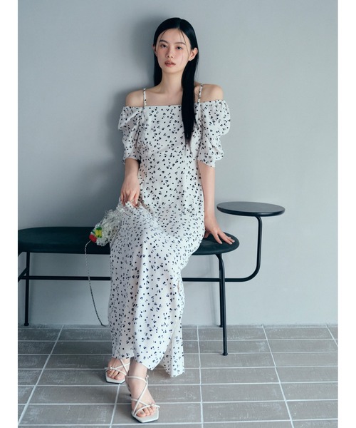フルーツプリント2wayワンピース FRAY I.D ワンピース フルーツプリント2wayオフショルワンピース