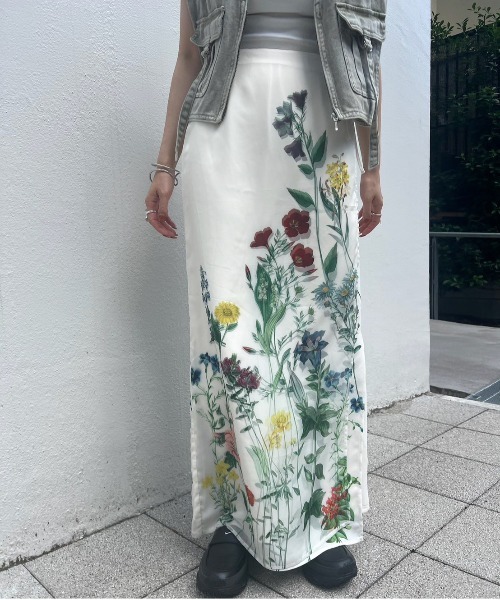 Ameri（アメリ） ロング スカート ESMERALDA IN FULL BLOOM SKIRT