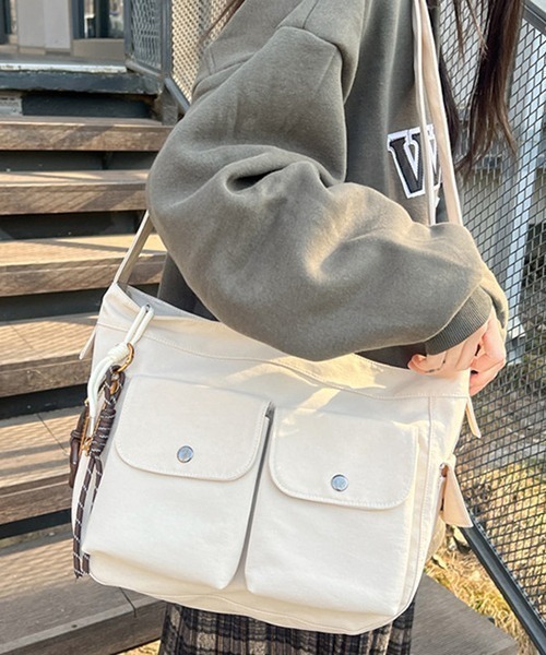 shameless ショルダーバッグ バッグ 「大容量」マルチポケット