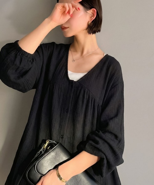ブラウス シャツ 「Classical Evon」華やかさと体型カバーを両立する ブラウス シャツ 「Classical Evon」華やかさと体型カバーを両立する