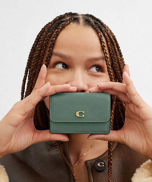COACH（コーチ） 財布 ONE グリーン系その他 レディース : ZOZOTOWN