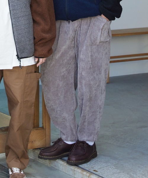 rehacer（レアセル） カーゴパンツ : Tuck Corduroy Cargo Pants