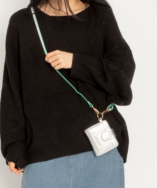 SILNA minacolo 財布 ネックストラップ付 2つ折り財布