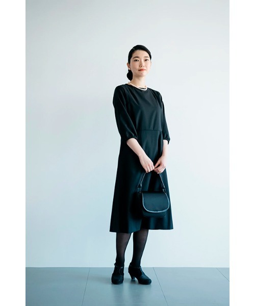 D ワンピース ブラックフォーマルワンピース（春夏用 ポリエステル