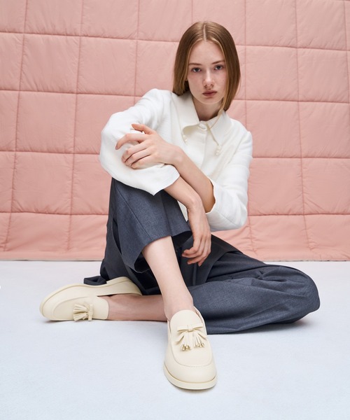 CHARLES ＆ KEITH ローファー ボウ タッセルローファー