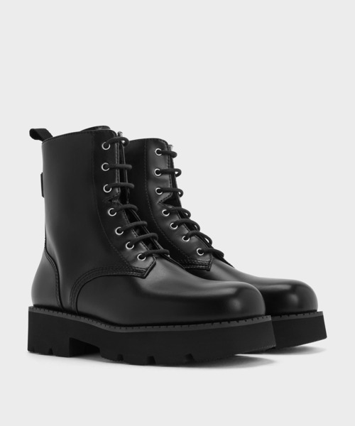 CHARLES ＆ KEITH ブーツ リッジッドソール レースアップ