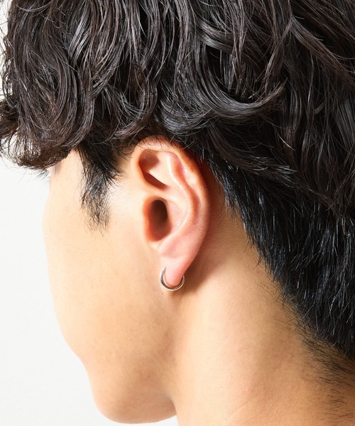 T & CO シルバー925 フープピアス （スモール）片耳用 T & CO シルバー925 フープピアス （スモール）片耳用