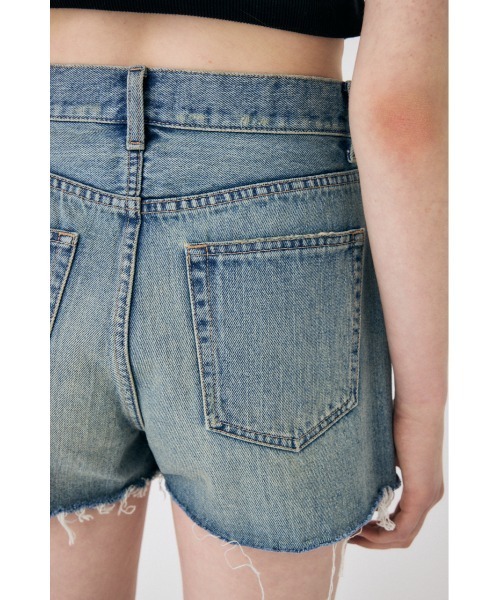 【新品・未使用】d.i.a. デニム　ショートパンツ　※少々傷あり サイドカッティングデニムショートパンツ（デニムパンツ