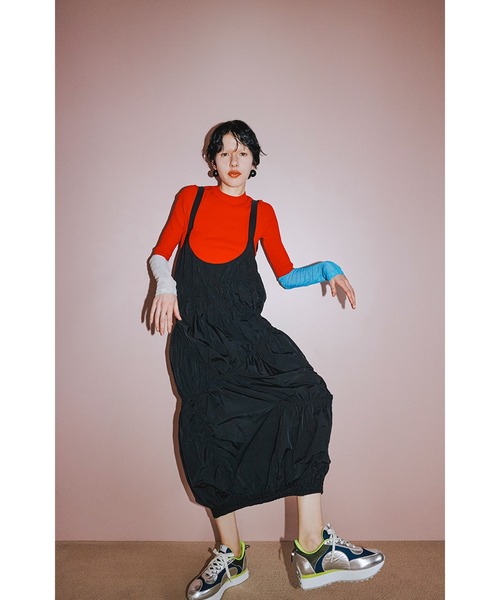 OMMO（オーエムエムオー） ワンピース IRREGULAR SHIRRING COCOON CAMI