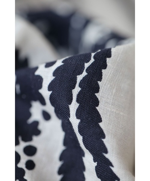 cawaii ワンピース ボタニカルな影絵柄の涼しいリネンミディアム