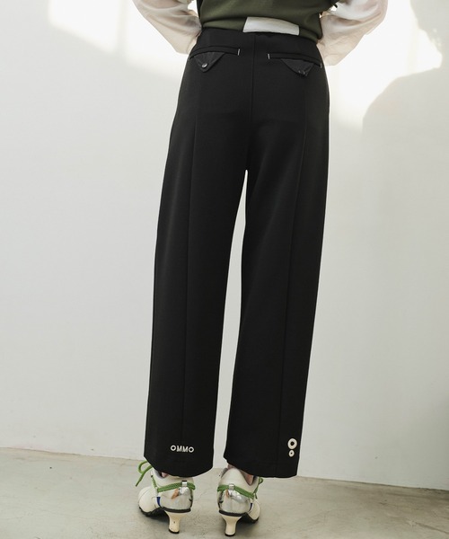OMMO（オーエムエムオー） パンツ FRONT TUCK SEMI TAPERED PT