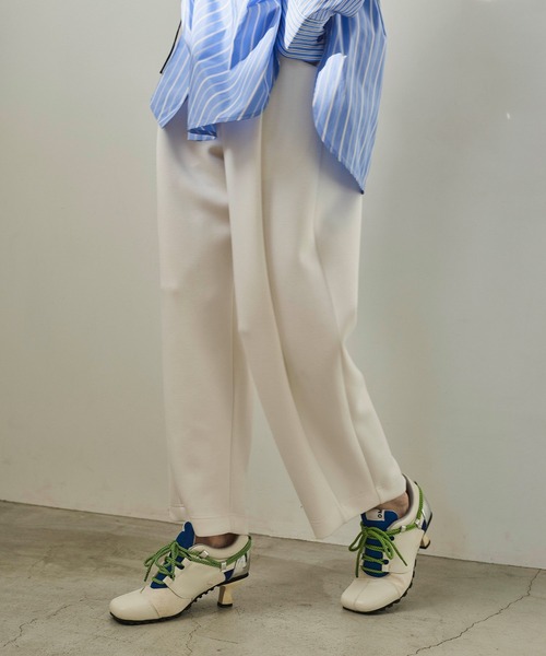 OMMO（オーエムエムオー） パンツ FRONT TUCK SEMI TAPERED PT