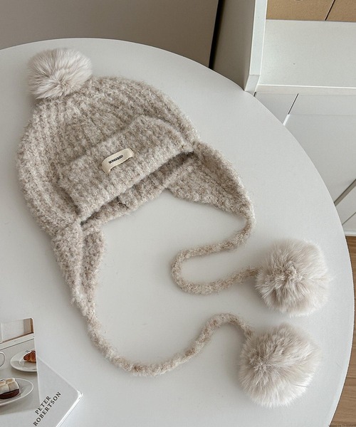 新品 tao COMME des GARCONS 24FW 耳当て付き ニット帽 新品 tao COMME des GARCONS 24FW 耳当て付き ニット帽